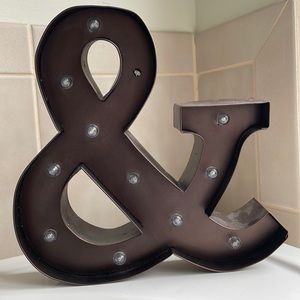 Light Up Home Decor “&” Symbol